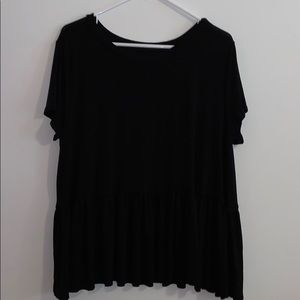 Mossimo women’s top with ruffled bottom